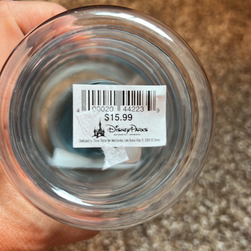 Disney water bottle - Picture 5 of 5